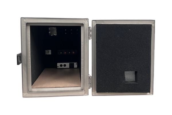 PETIT BOÎTIER BLINDÉ RF LBX0800 LabiFix RF Shield Box - Vue 2 sur 12
