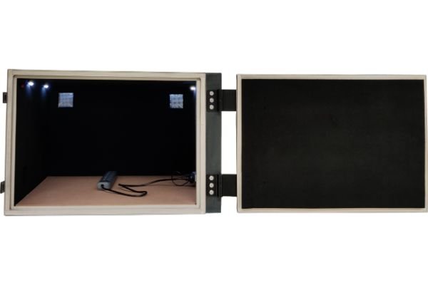 Boîtier de test blindé RF LBX5600 pour les tests de dispositifs RF et micro-ondes LabiFix RF Shield Box - Vue 10 sur 13